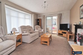 Winchester Avenue, Weddington, Nuneaton, CV10 0DS