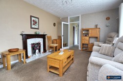 Winchester Avenue, Weddington, Nuneaton, CV10 0DS