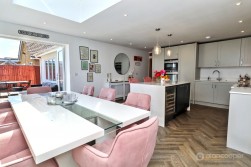 Ambleside Way, St Nicolas Park, Nuneaton, CV11 6AT