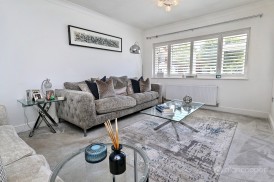 Ambleside Way, St Nicolas Park, Nuneaton, CV11 6AT