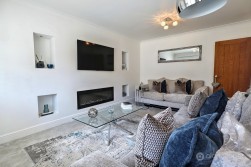Ambleside Way, St Nicolas Park, Nuneaton, CV11 6AT