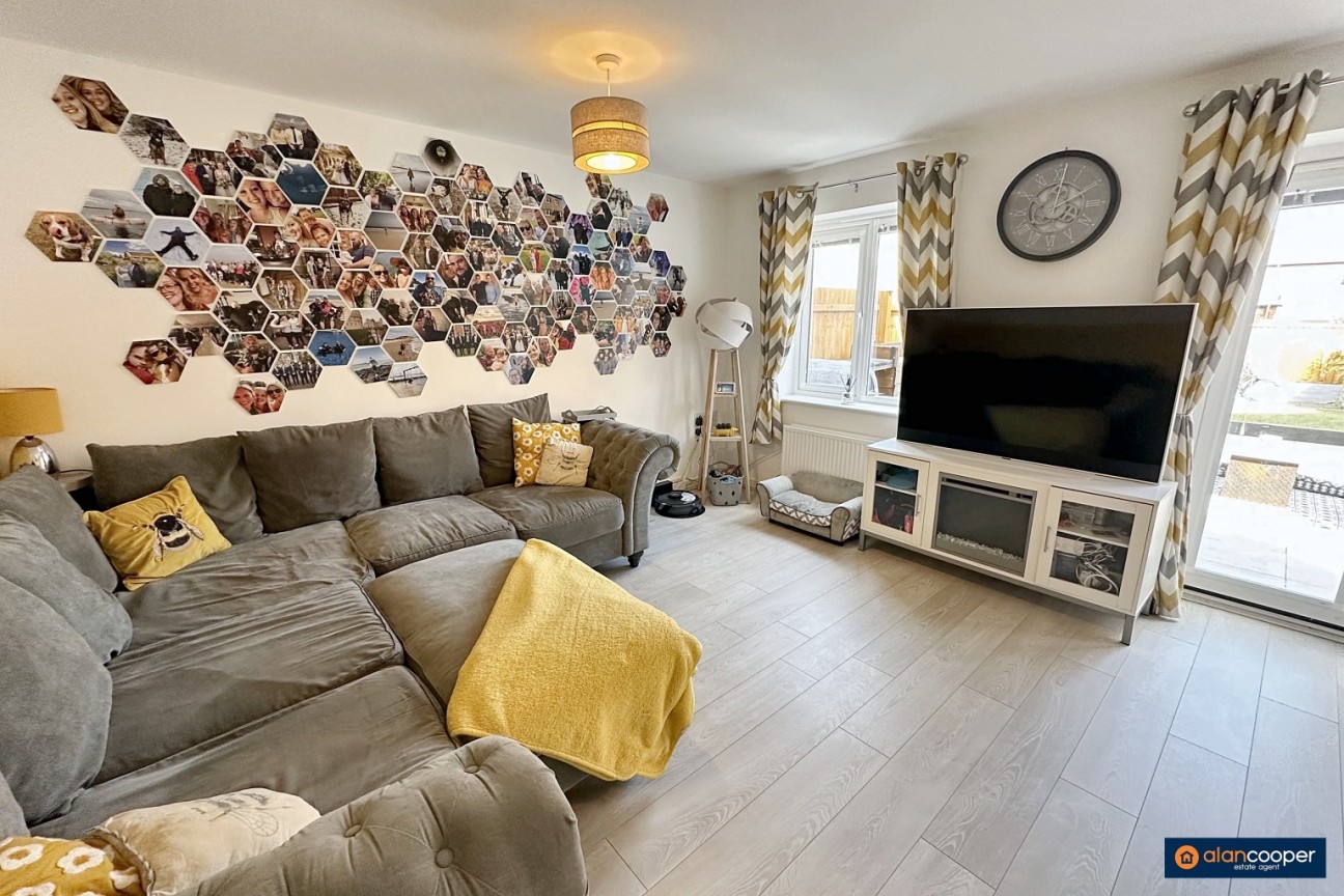 Springbrook Road, Royal Park, Nuneaton, CV11 6PA
