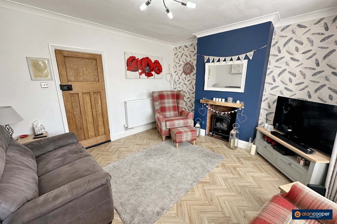 Barnacle Lane, Bulkington, CV12 9RJ