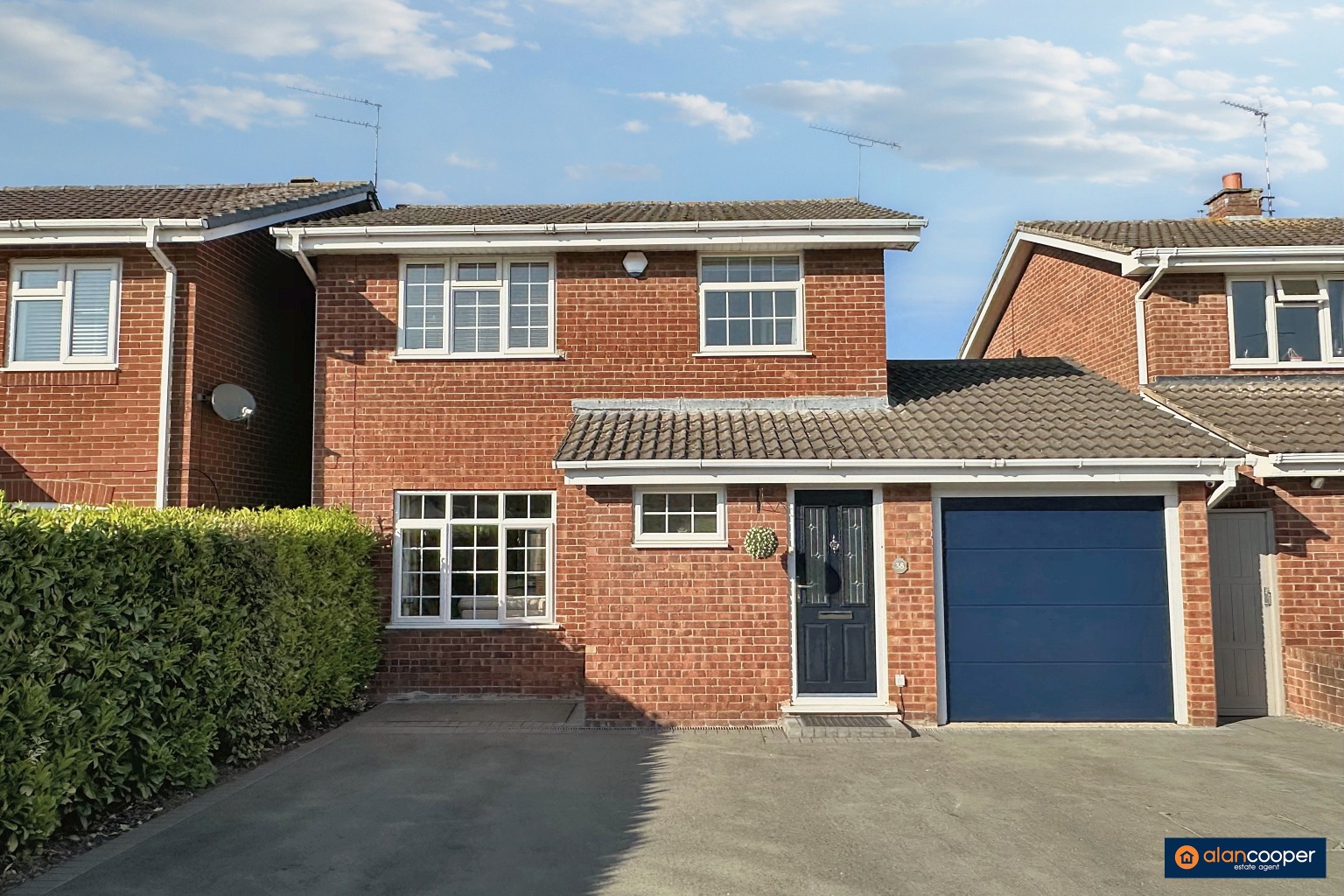 Chatsworth Drive, Whitestone, Nuneaton, CV11 6SB