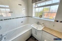 Chatsworth Drive, Whitestone, Nuneaton, CV11 6SB