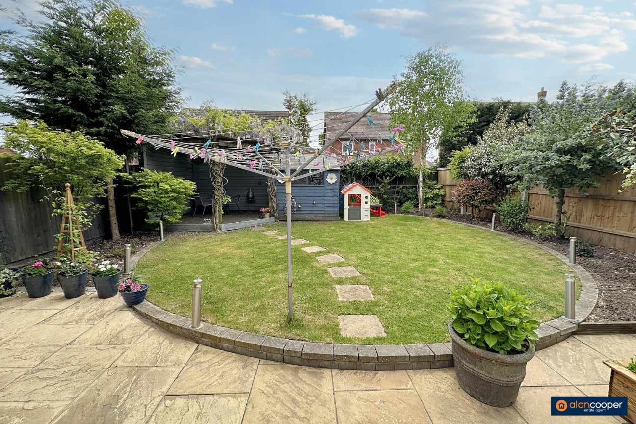 Baskerville Road, Heritage View, Nuneaton, CV11 6QZ