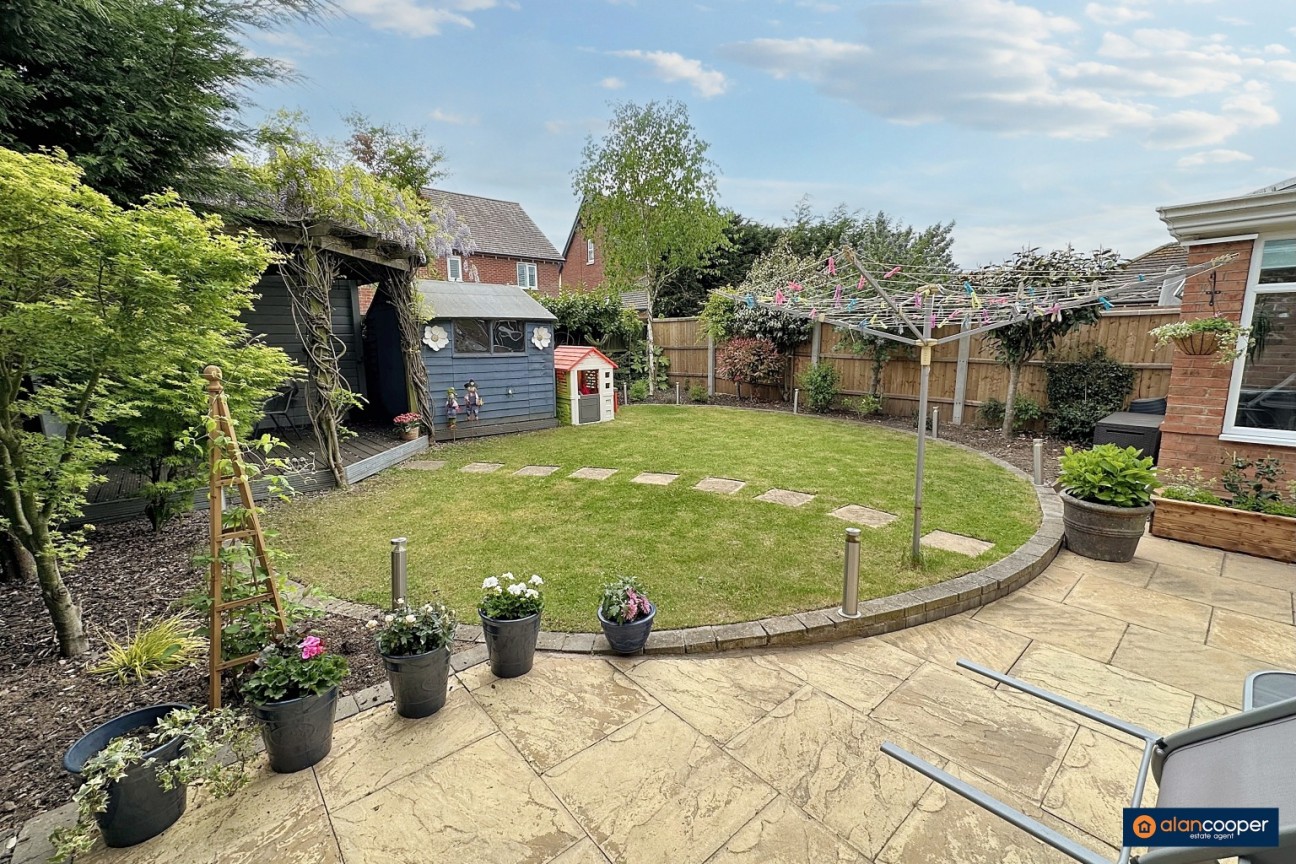 Baskerville Road, Heritage View, Nuneaton, CV11 6QZ