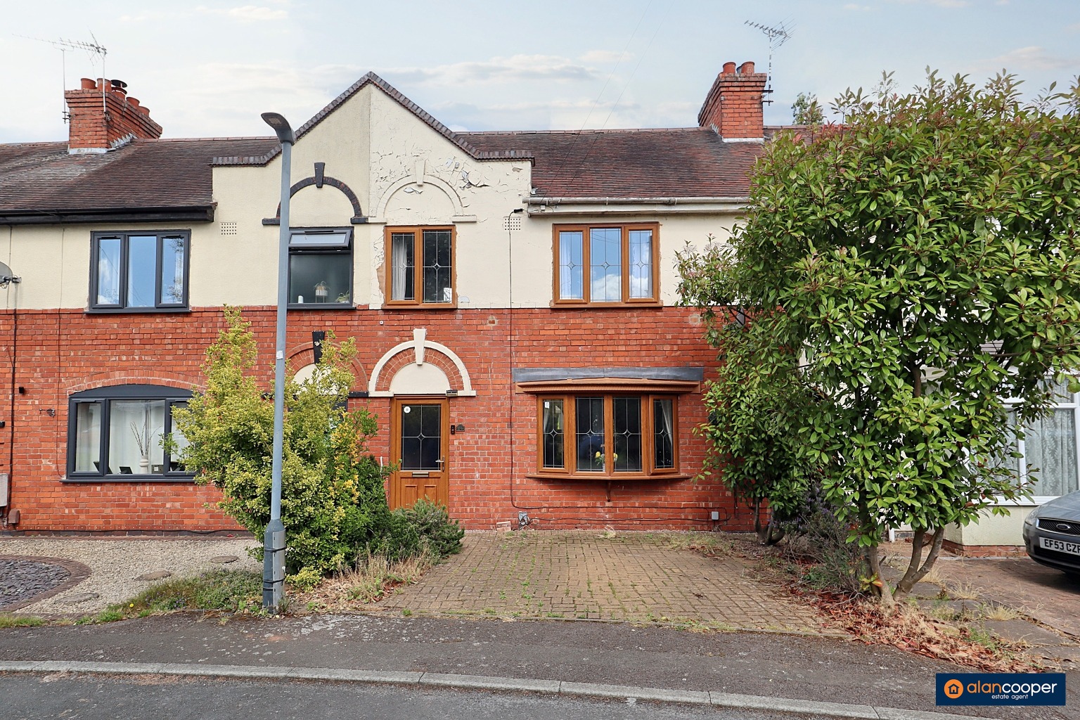 Springfield Road, Attleborough, Nuneaton, CV11 4PY