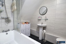 Springfield Road, Attleborough, Nuneaton, CV11 4PY