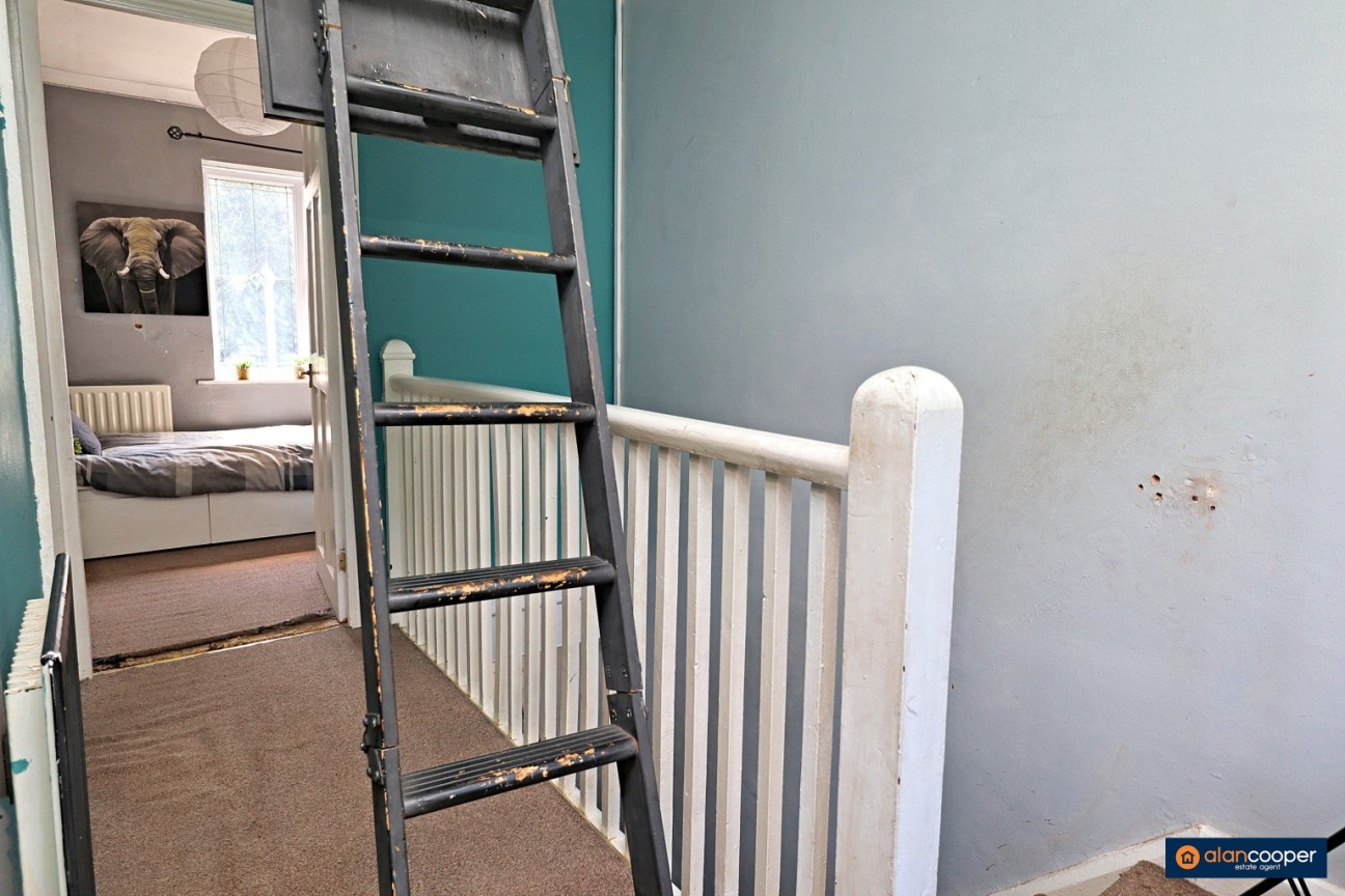 Springfield Road, Attleborough, Nuneaton, CV11 4PY