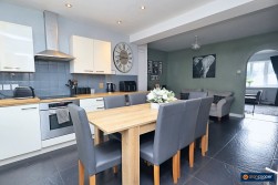 Springfield Road, Attleborough, Nuneaton, CV11 4PY