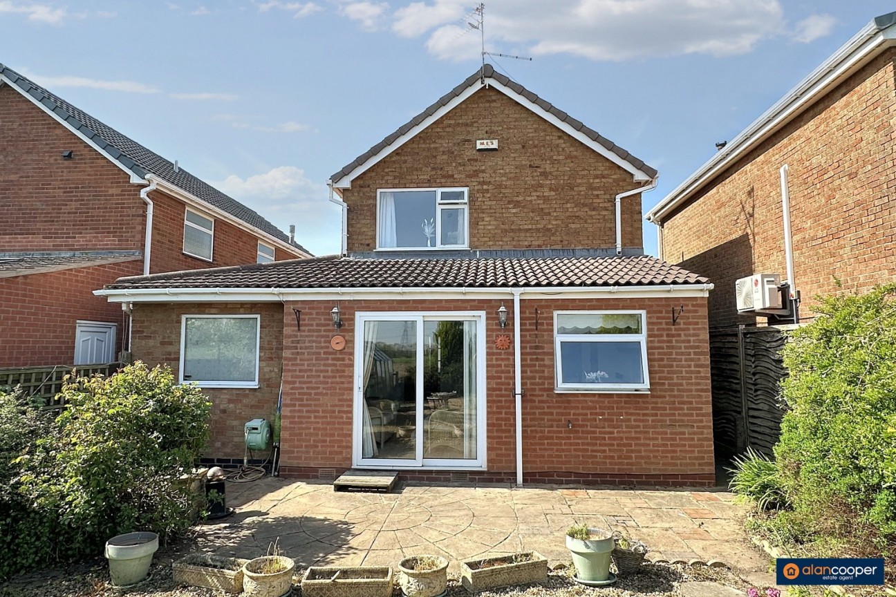 Chetwynd Drive, Whitestone, Nuneaton, CV11 4TJ