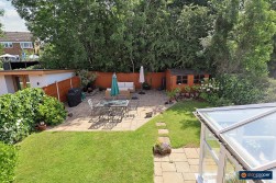 Dickens Close, Galley Common, Nuneaton, CV10 9SQ
