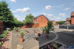 Dickens Close, Galley Common, Nuneaton, CV10 9SQ