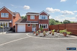 Dickens Close, Galley Common, Nuneaton, CV10 9SQ