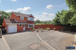 Dickens Close, Galley Common, Nuneaton, CV10 9SQ