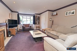 Dickens Close, Galley Common, Nuneaton, CV10 9SQ