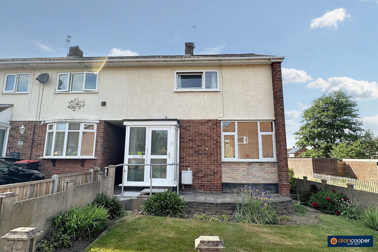 York Avenue, Atherstone, CV9 3DB