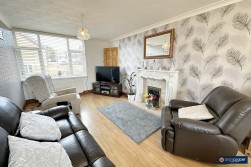 York Avenue, Atherstone, CV9 3DB