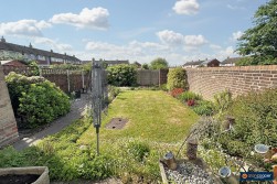 York Avenue, Atherstone, CV9 3DB