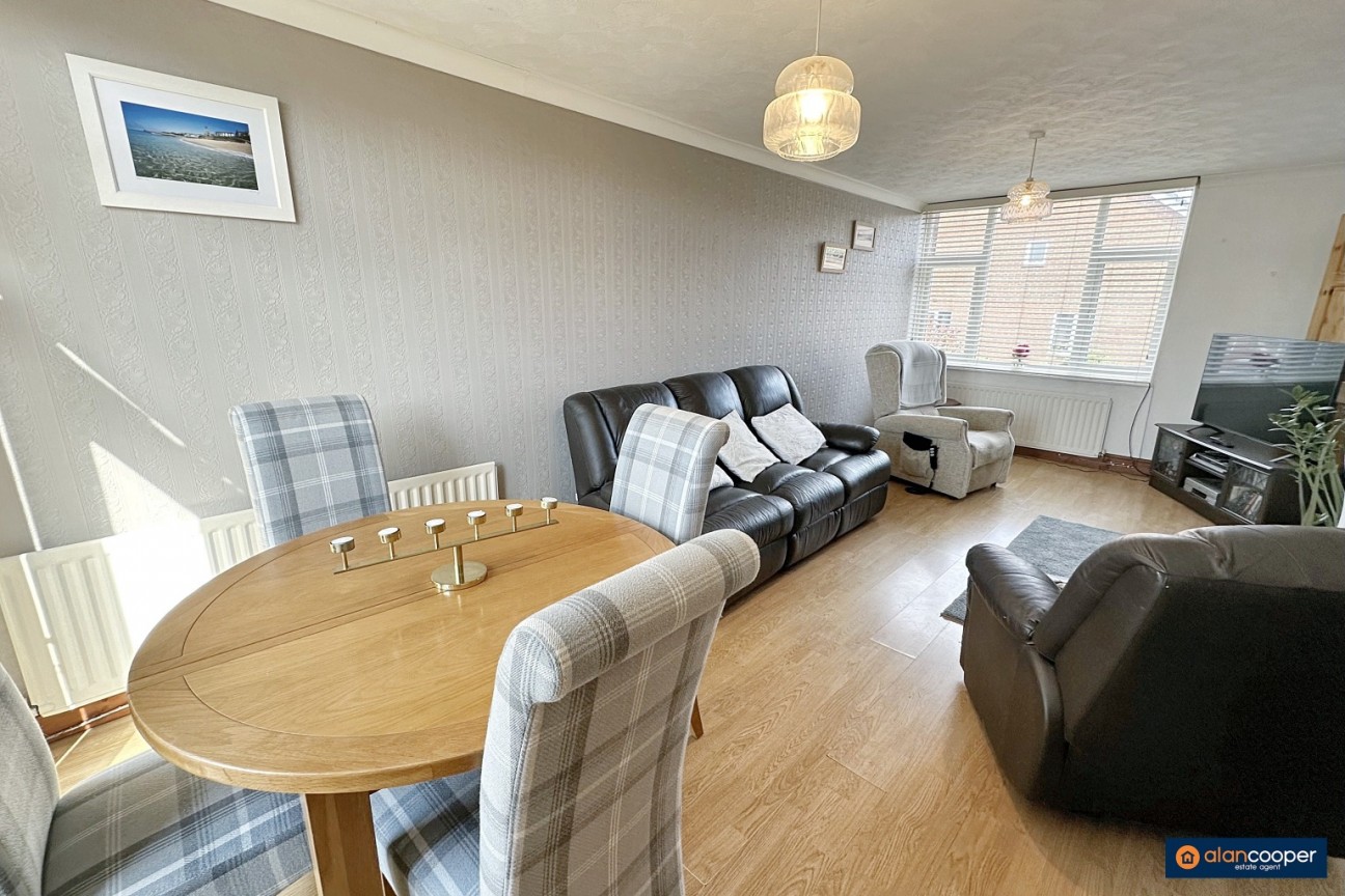 York Avenue, Atherstone, CV9 3DB