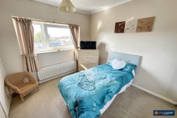 York Avenue, Atherstone, CV9 3DB