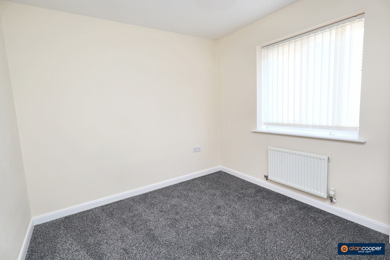 Cowburn Lane, Nuneaton, CV10 9FS