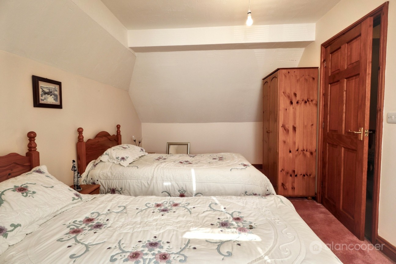 Arbury Garth, Stockingford, Nuneaton, CV10 8LA