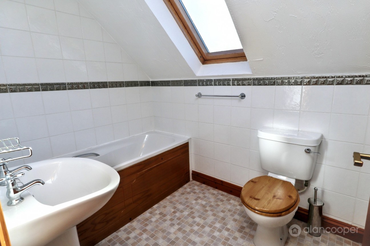 Arbury Garth, Stockingford, Nuneaton, CV10 8LA