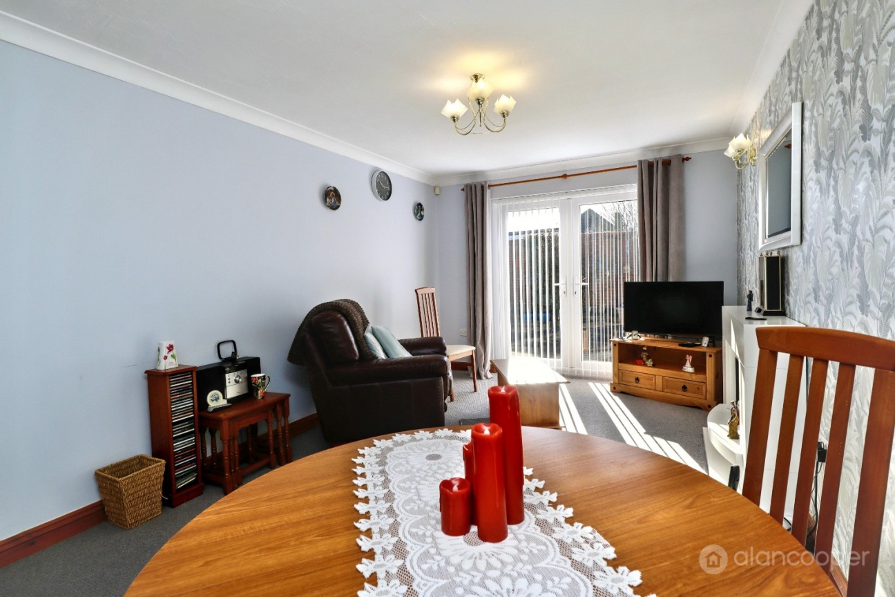 Arbury Garth, Stockingford, Nuneaton, CV10 8LA