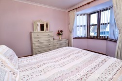 Arbury Garth, Stockingford, Nuneaton, CV10 8LA