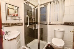 Arbury Garth, Stockingford, Nuneaton, CV10 8LA