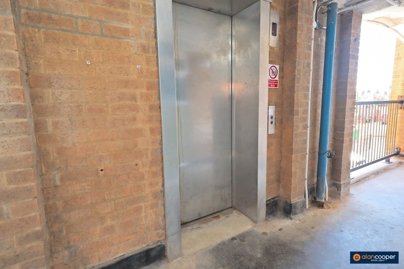 Lexington Court, Abbey Street, Nuneaton, CV11 5DQ