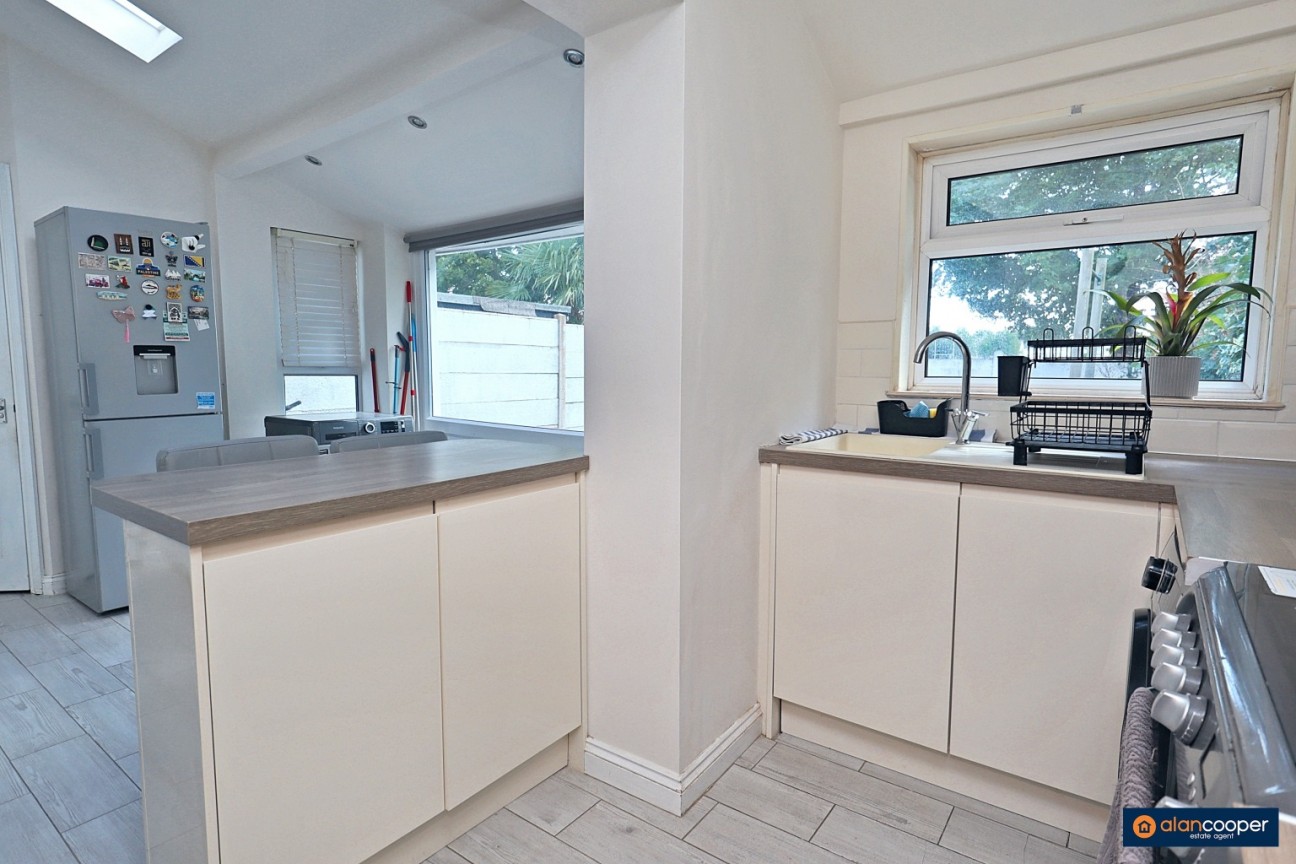 Greenmoor Road, Nuneaton, CV10 7EY