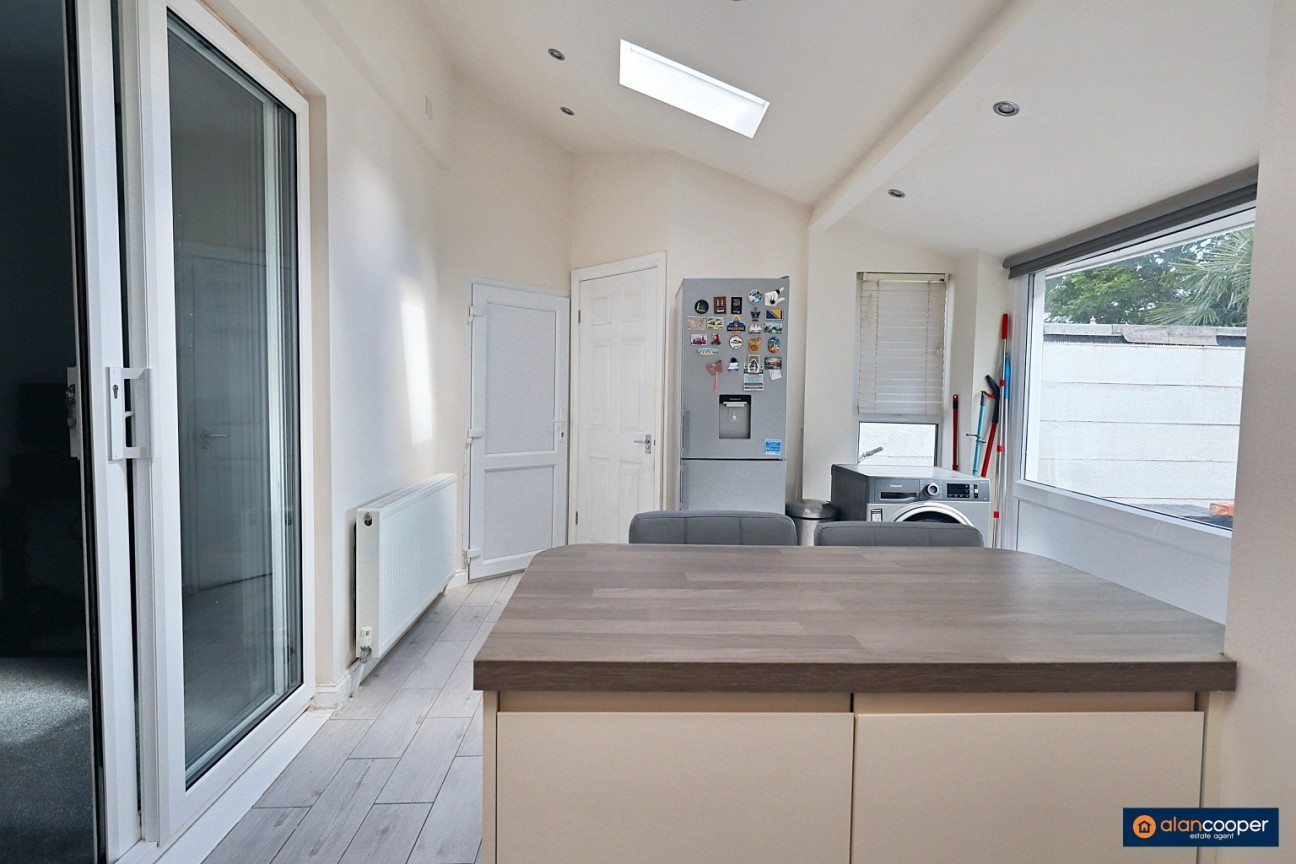 Greenmoor Road, Nuneaton, CV10 7EY