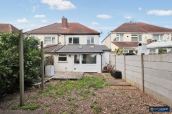 Greenmoor Road, Nuneaton, CV10 7EY
