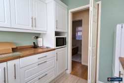 Leyland Road, Bulkington, Bedworth, CV12 9LW