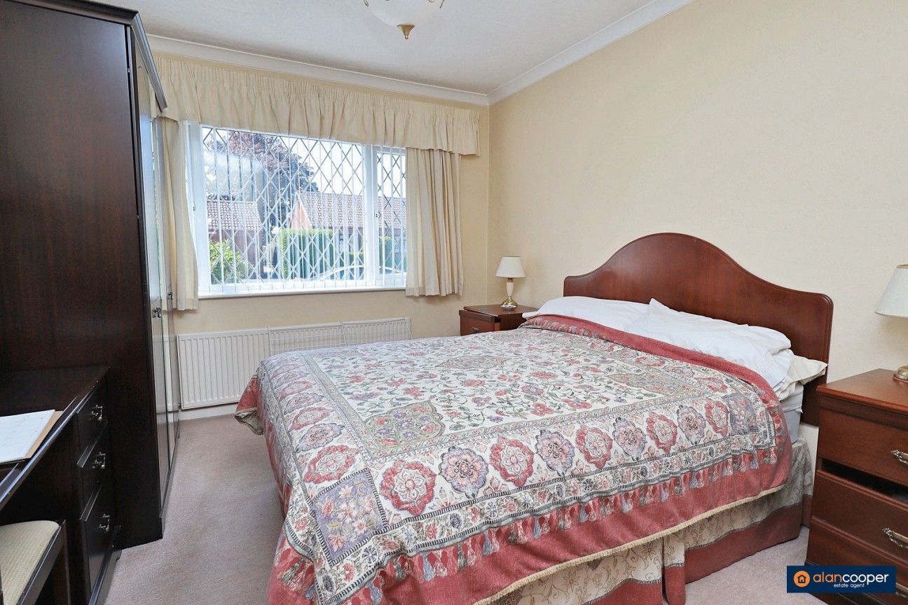 Leyland Road, Bulkington, Bedworth, CV12 9LW