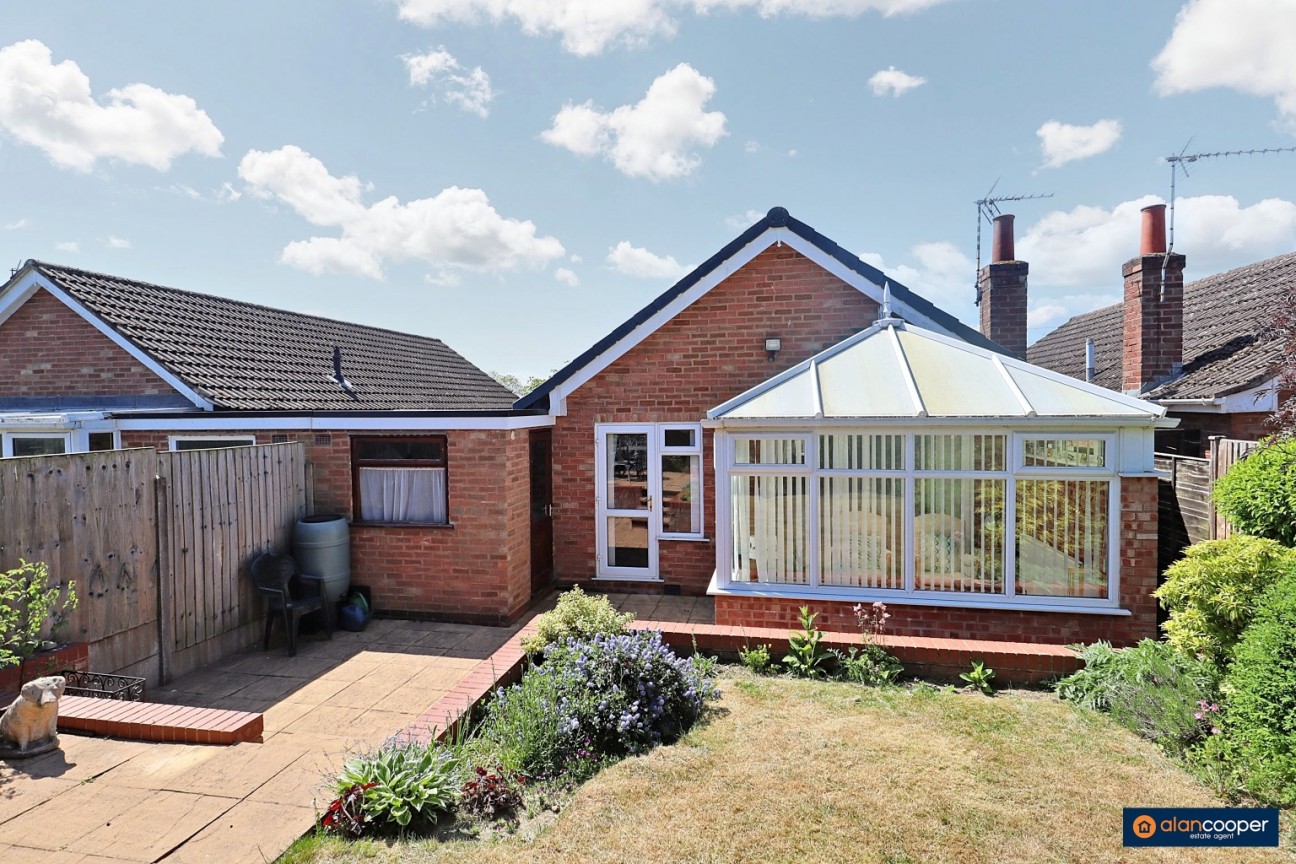 Leyland Road, Bulkington, Bedworth, CV12 9LW