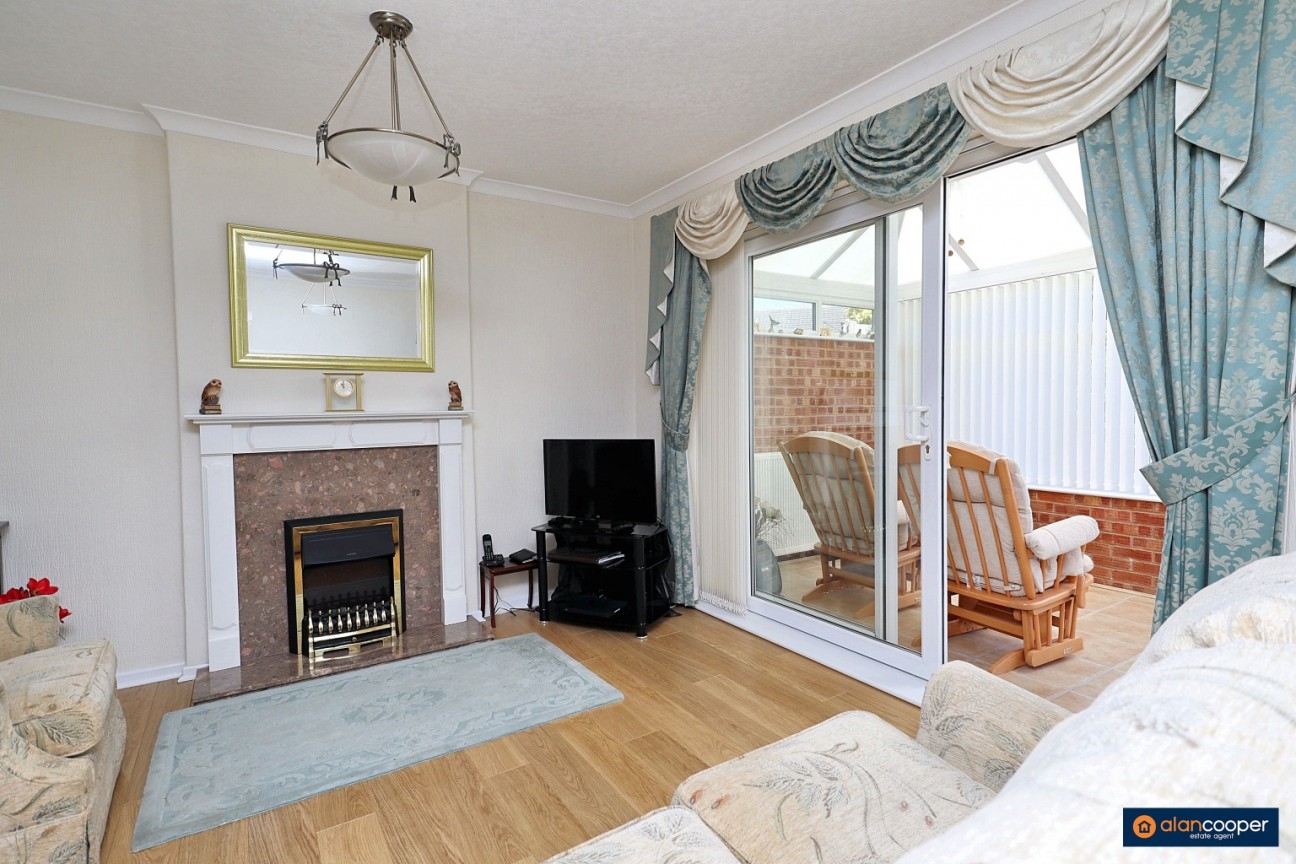 Leyland Road, Bulkington, Bedworth, CV12 9LW
