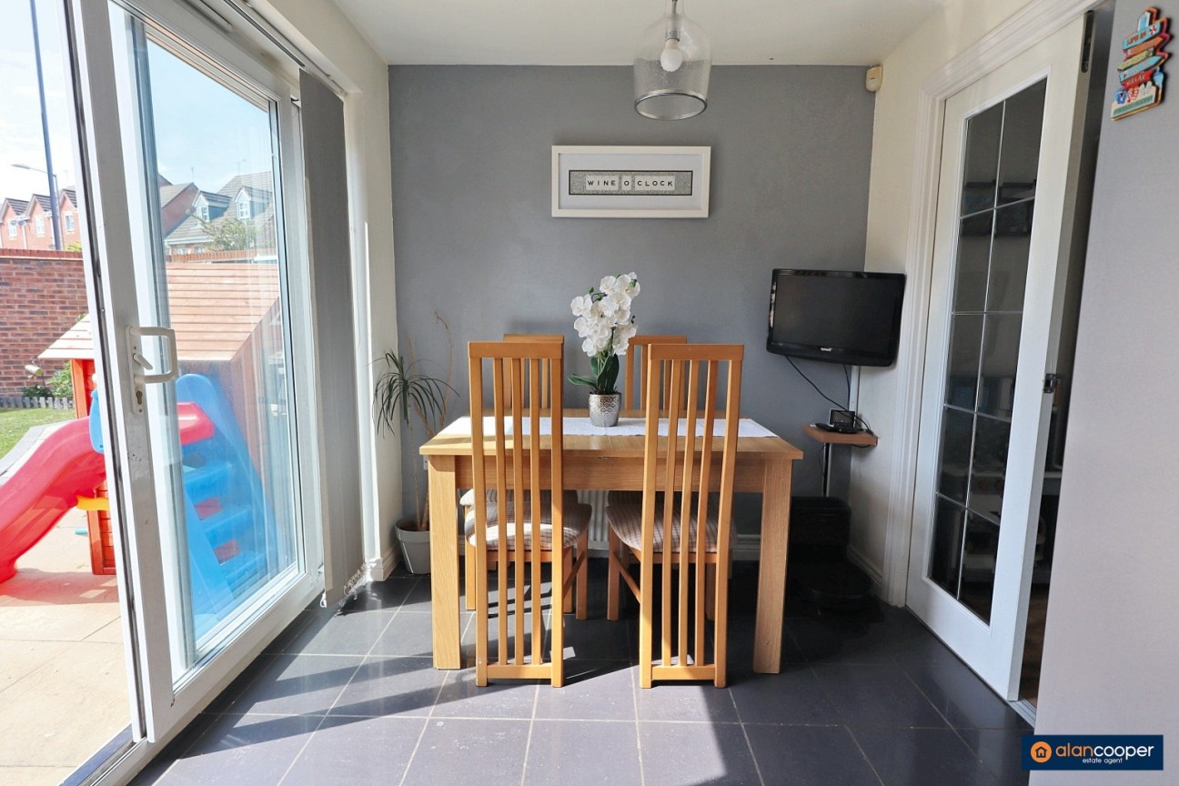 Wisteria Way, Bermuda Park, Nuneaton, CV10 7SS