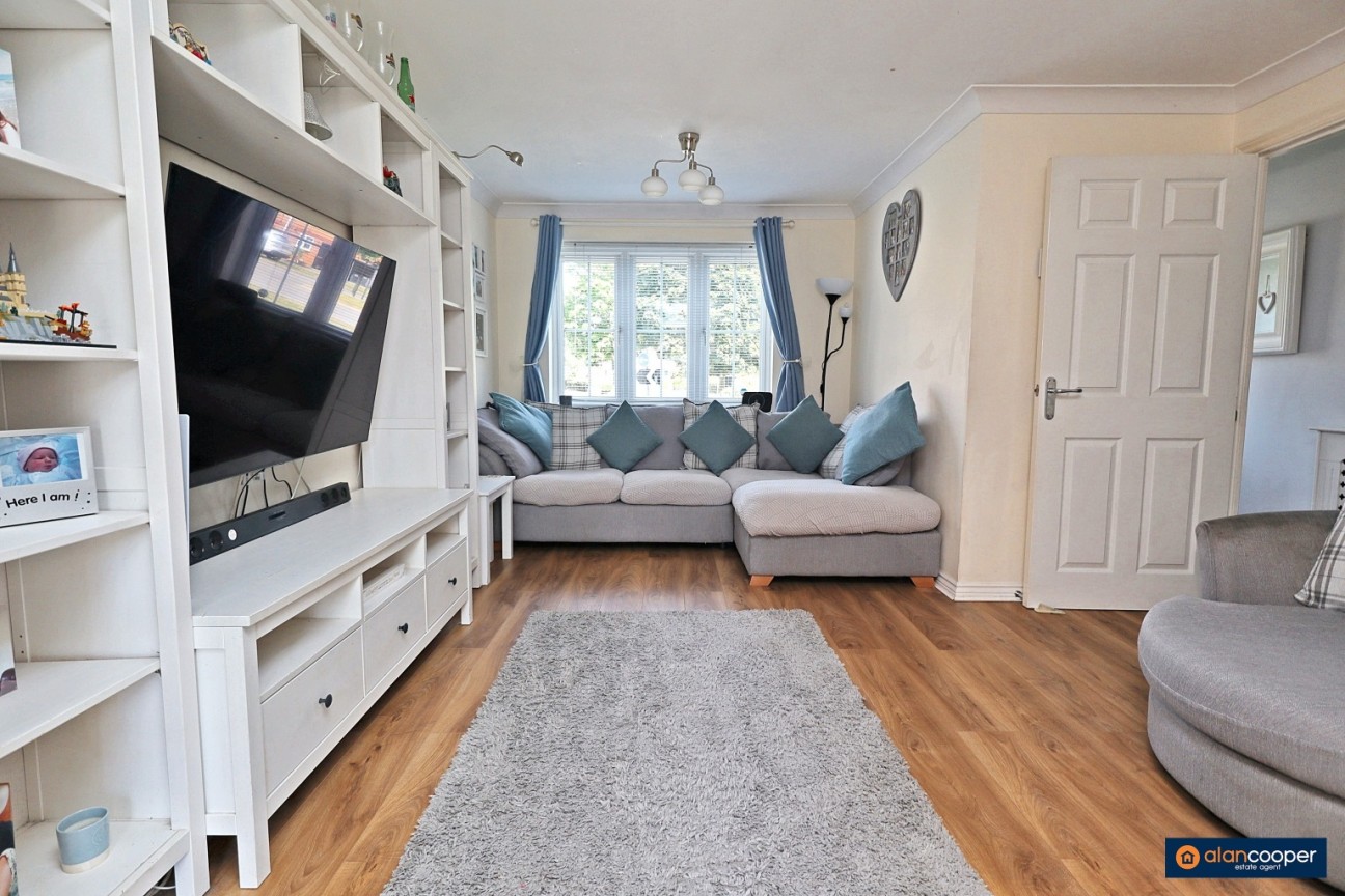 Wisteria Way, Bermuda Park, Nuneaton, CV10 7SS