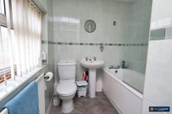 Winchester Avenue, Weddington, Nuneaton, CV10 0DS