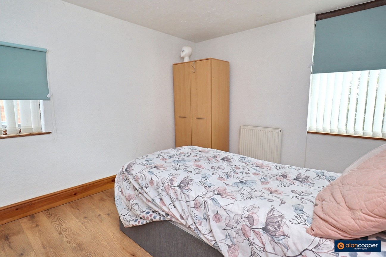 Winchester Avenue, Weddington, Nuneaton, CV10 0DS