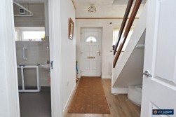Winchester Avenue, Weddington, Nuneaton, CV10 0DS