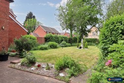 Winchester Avenue, Weddington, Nuneaton, CV10 0DS