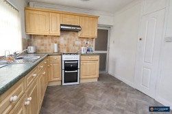 Winchester Avenue, Weddington, Nuneaton, CV10 0DS