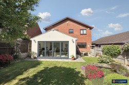 Rainsbrook Drive, Whitestone, Nuneaton, CV11 6UE