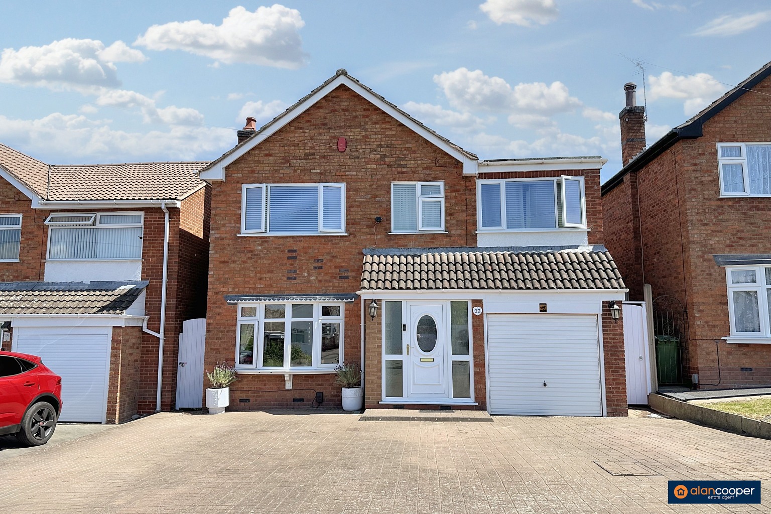 Pennine Way, Church Farm, Nuneaton, CV10 8PW