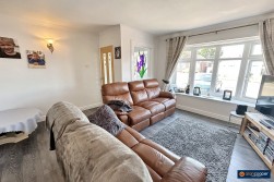 Pennine Way, Church Farm, Nuneaton, CV10 8PW